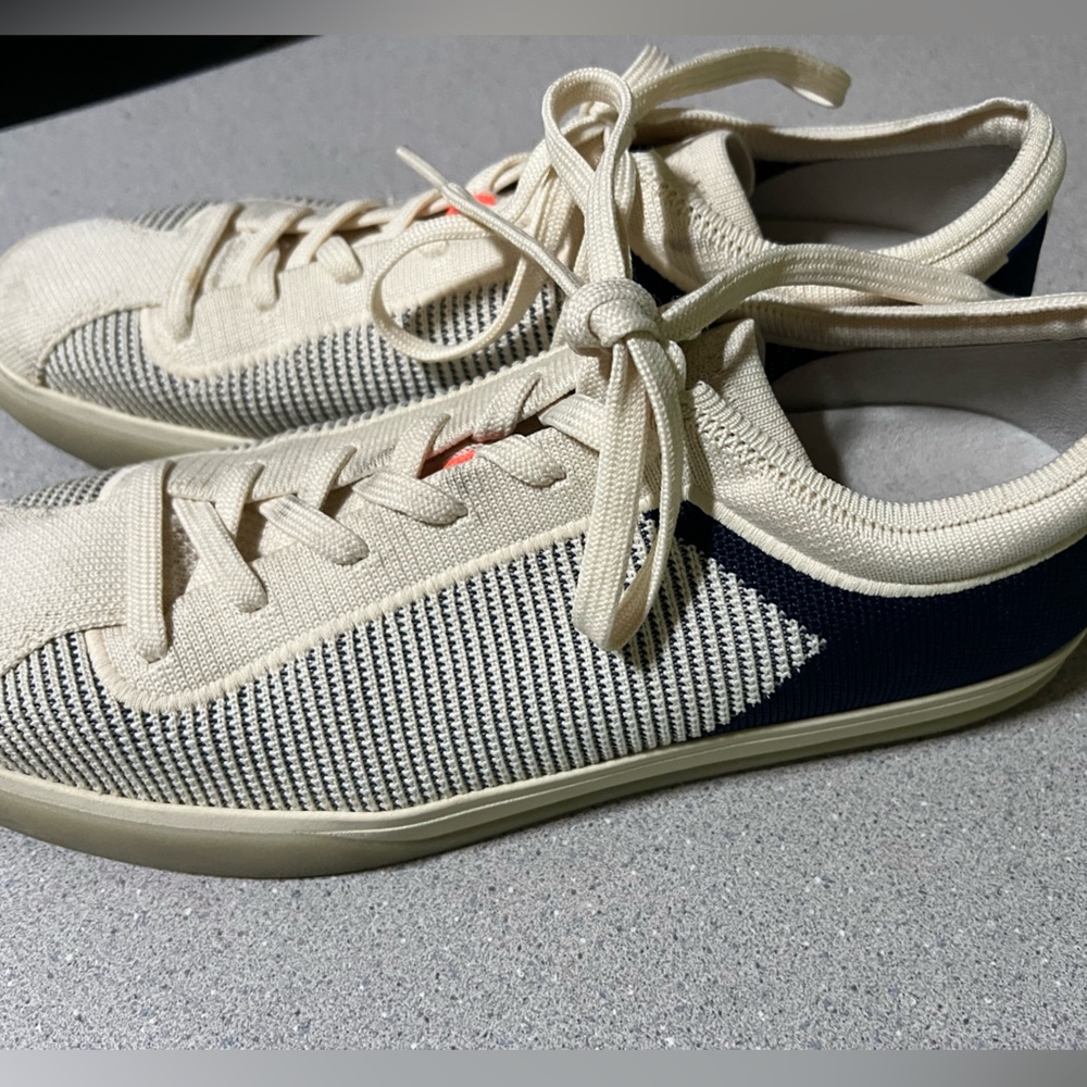 Rothy’s lace up sneaker 11